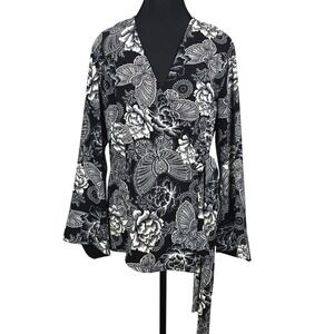 Linea by Louis Dell'Olio Womens Faux Wrap Top XS Black White Floral‎ Bell Sleeve